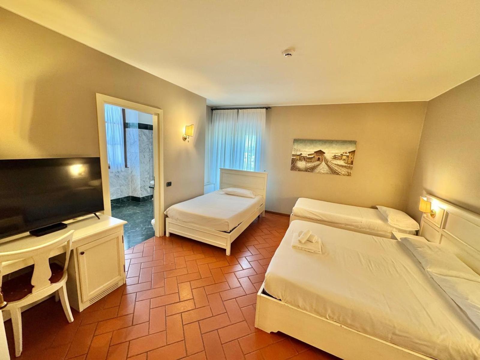 Hotel Il Gelso Pontevico Екстериор снимка